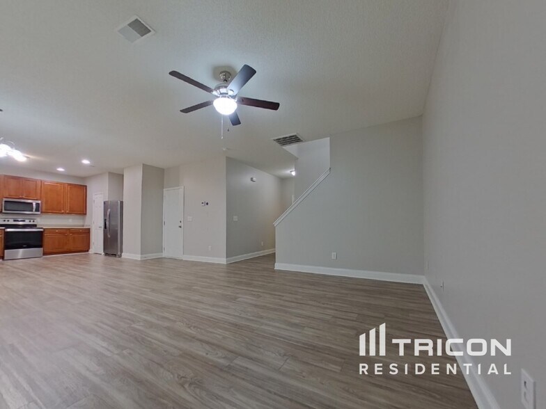 Building Photo - 244 Wild Olive Dr