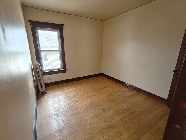 Primary Photo - 1118 S 14th St