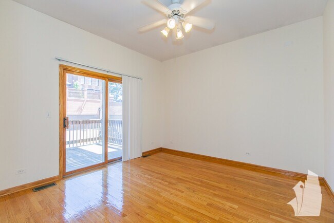 Building Photo - 2719 N Wayne Ave