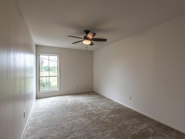 Building Photo - 14703 Barryknoll Ln