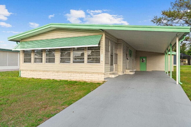 Building Photo - Charming Updated Home Near Spanish Springs in The Villages