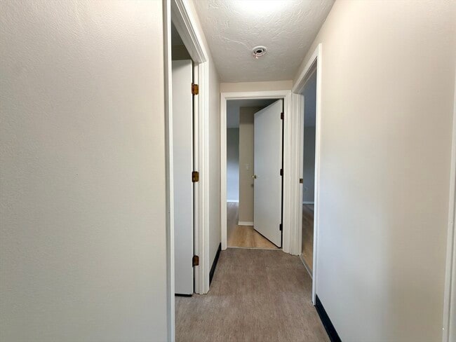 Building Photo - 2 Annaberry Ln