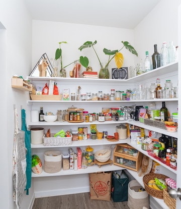 Building Photo - 6121 King George Dr