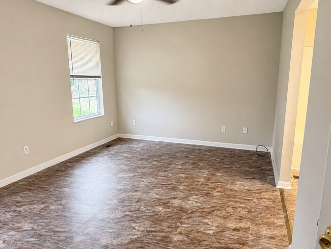 Building Photo - 1209 Fielding Dr