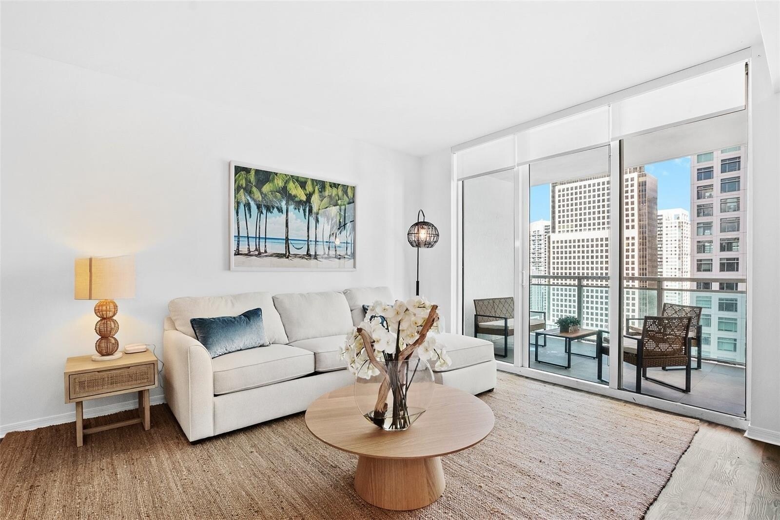 Building Photo - 951 Brickell Ave