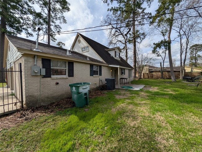 Building Photo - 515 Broad Ripple Dr