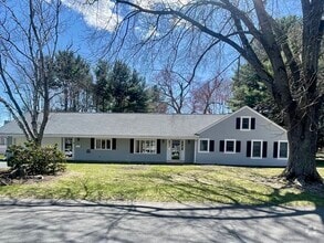 Building Photo - 10 Pine Grove Rd