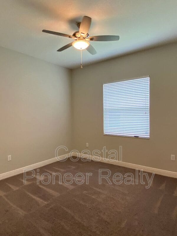 Building Photo - 31134 Spruceberry Ct