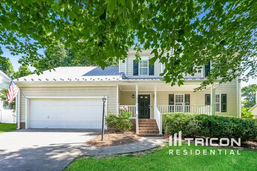 Primary Photo - 1512 Ballard Ct