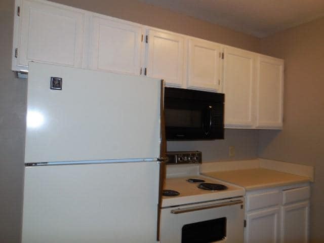 Building Photo - 1413 Concord Dr