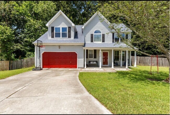 Building Photo - 517 Pecan Ct