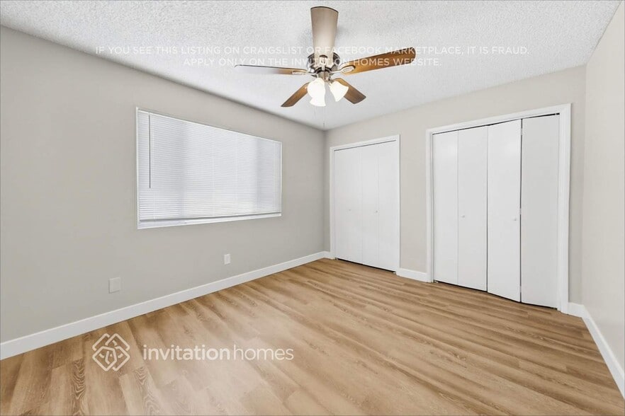 Building Photo - 12042 N 28th Pl