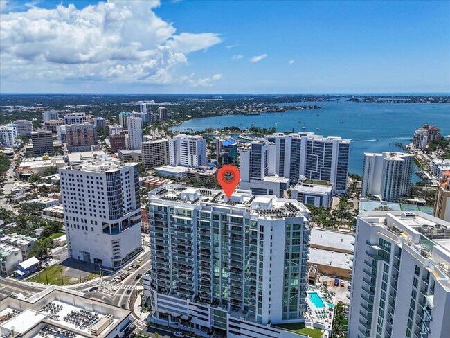 Building Photo - 301 Quay Commons Dr
