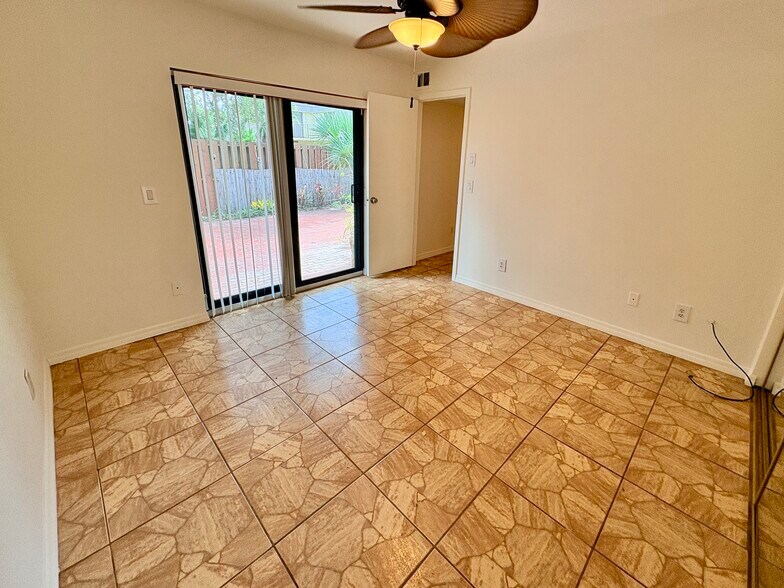 Building Photo - 18 Cedar Dunes Dr