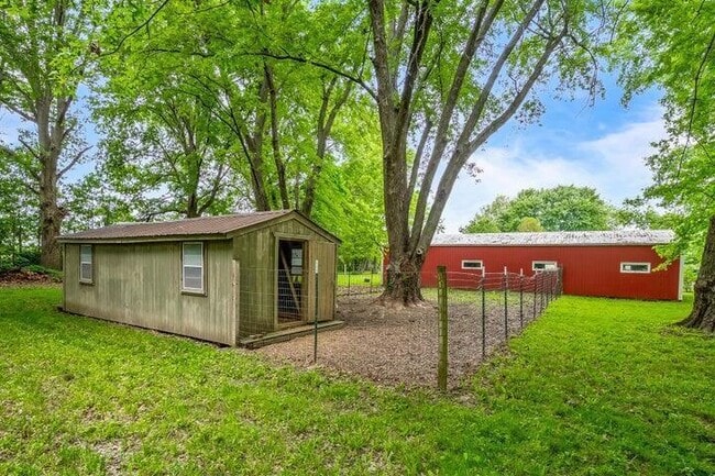 Building Photo - 3407 Bean-Oller Rd