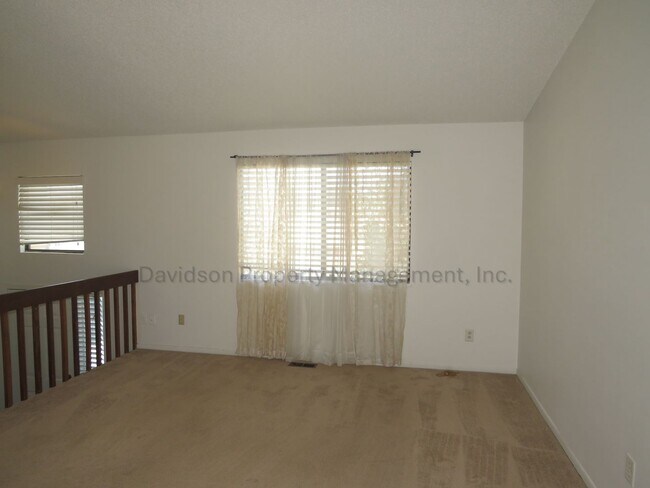 Building Photo - 7615 Rickshaw Dr