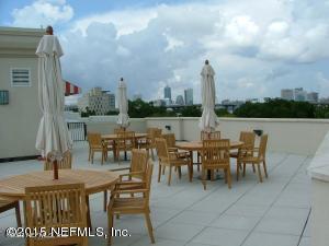 Building Photo - 1661 Riverside Ave