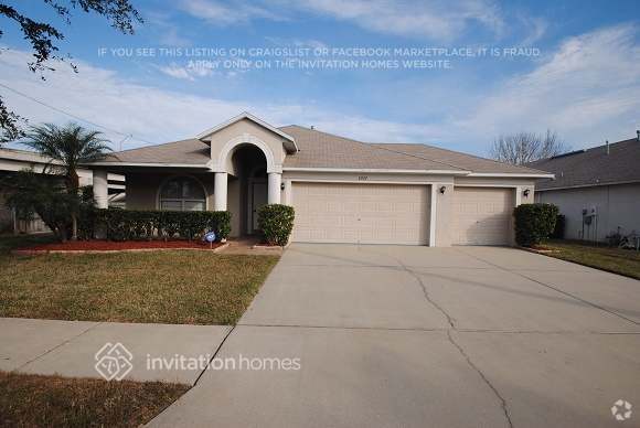 Building Photo - 15517 Lake Bella Vista Dr