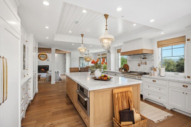 Building Photo - Luxury Ocean View Home in Sea Pointe Estates San Clemente