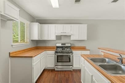 Building Photo - 8311 Treehouse Ln