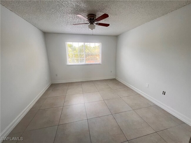 Building Photo - 1170 Wildwood Lakes Blvd