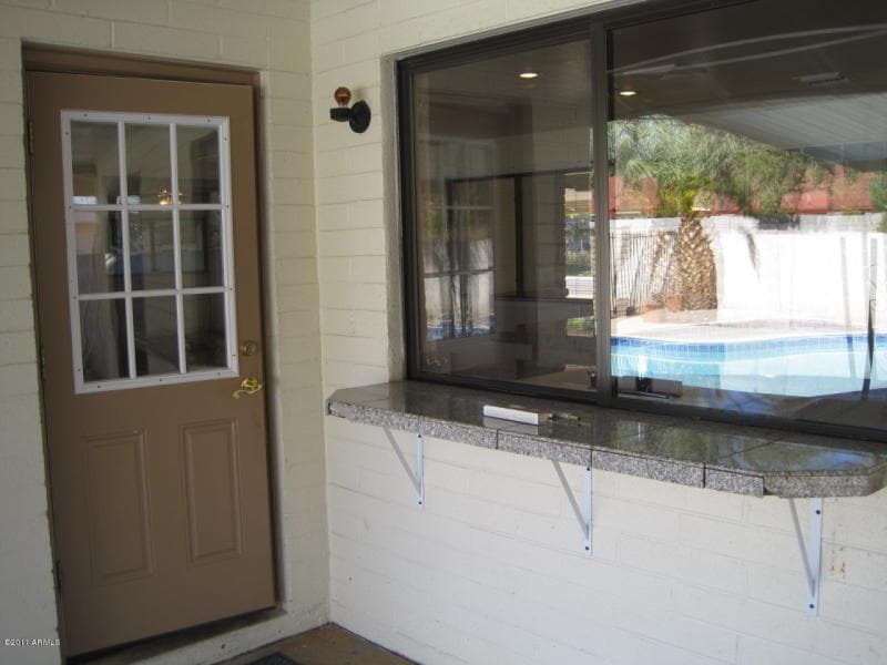 Building Photo - 2163 E Manhatton Dr