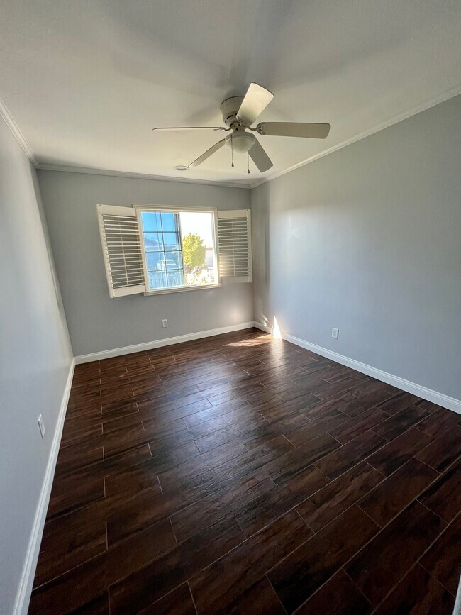 Building Photo - 7617 Prairie Mound Way