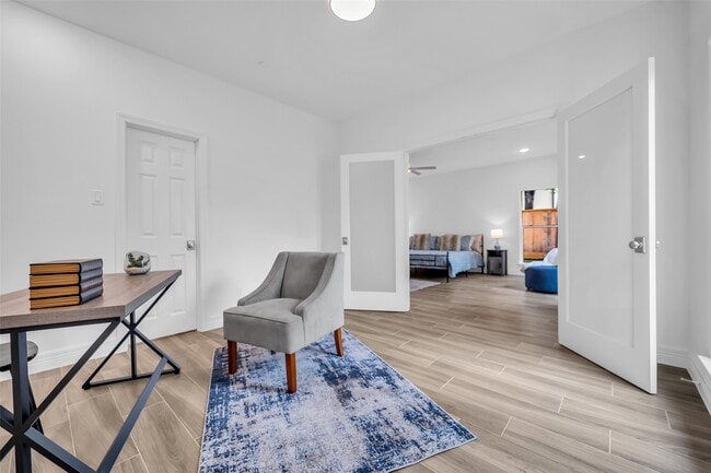 Building Photo - 11314 Williamsburg Dr