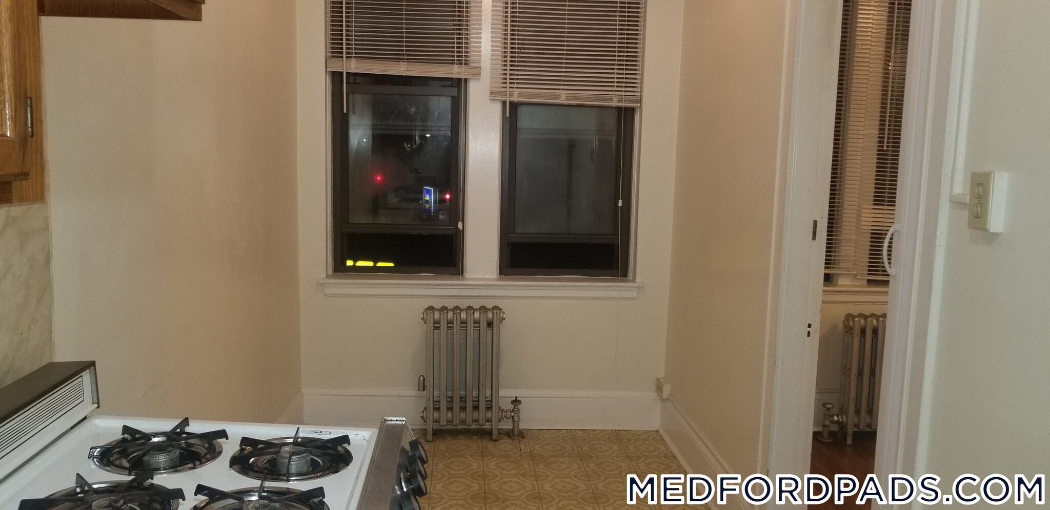 Building Photo - 63 Fellsway W