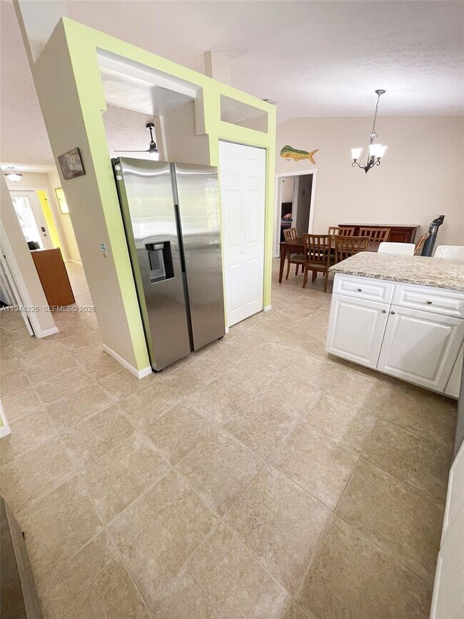 Building Photo - 357 NE Gulfstream Ave