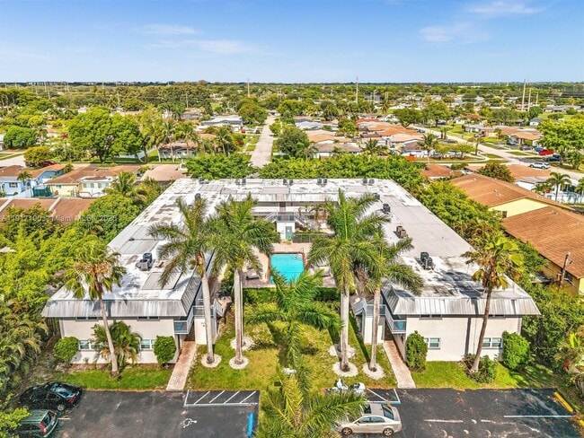 Building Photo - 2050 NW 89th Ave