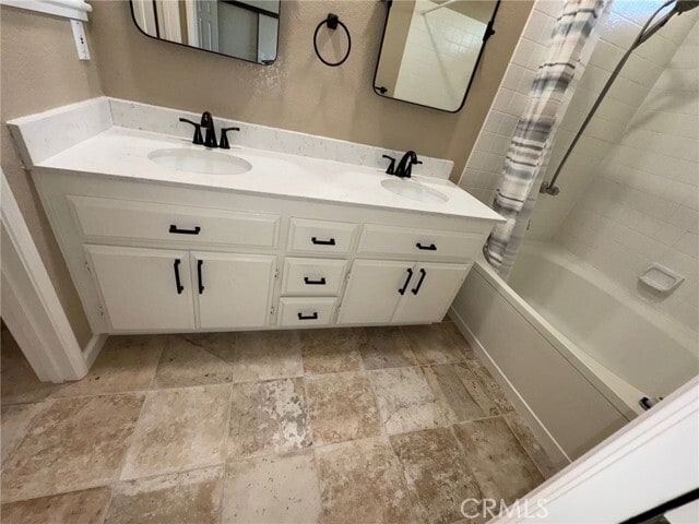 Building Photo - 39495 7 Oaks Dr