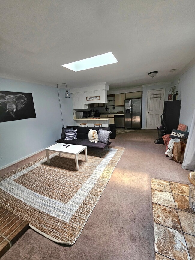 Building Photo - 606 Ocean Lakes Dr