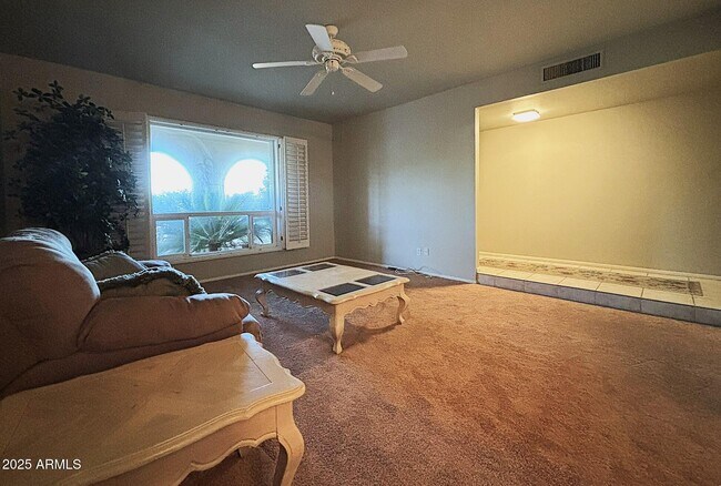 Building Photo - 3625 E Garden Dr