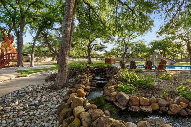 Building Photo - 294 Logan Ranch Rd