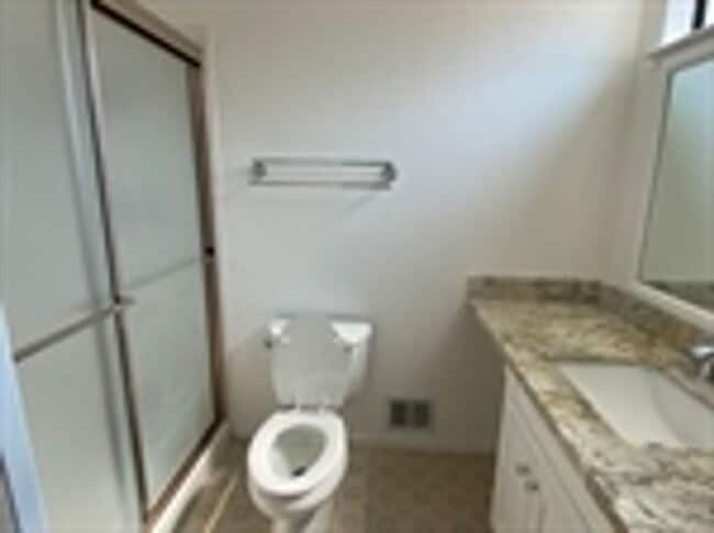 Building Photo - 8835 Hood Mountain Cir