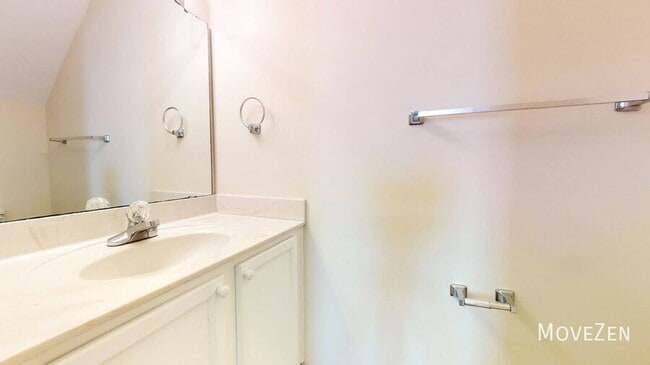 Building Photo - 5421 Advantis Dr