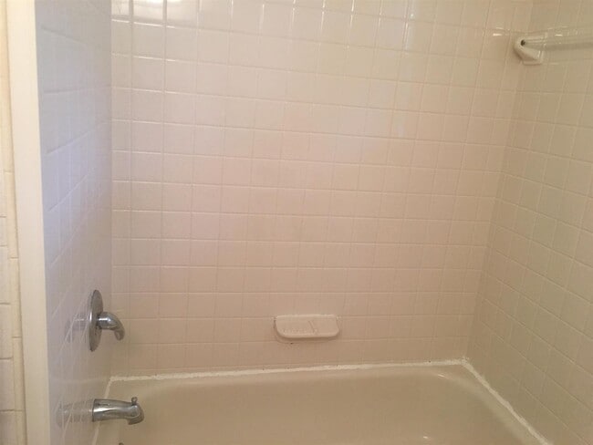Building Photo - Awesome Blair BLVD Duplex!