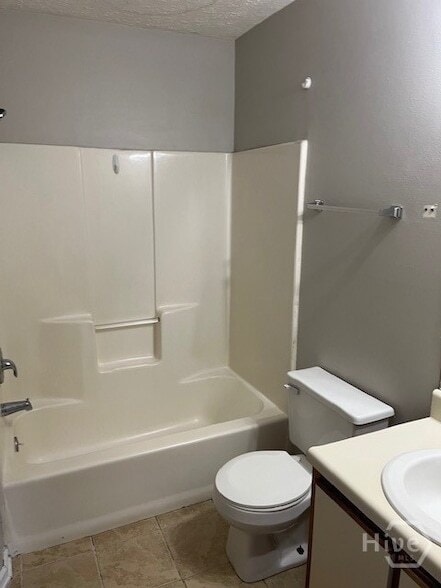 Building Photo - 930 Piercefield Dr