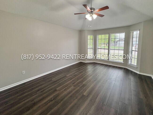 Building Photo - 18102 Twin Creek Dr