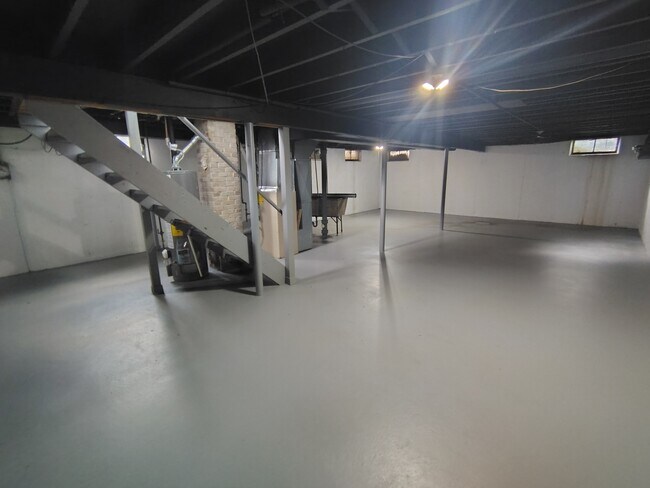 Building Photo - 3412 Harney Ct