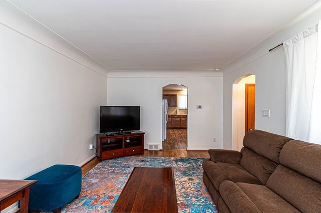 Building Photo - 21825 McCormick St