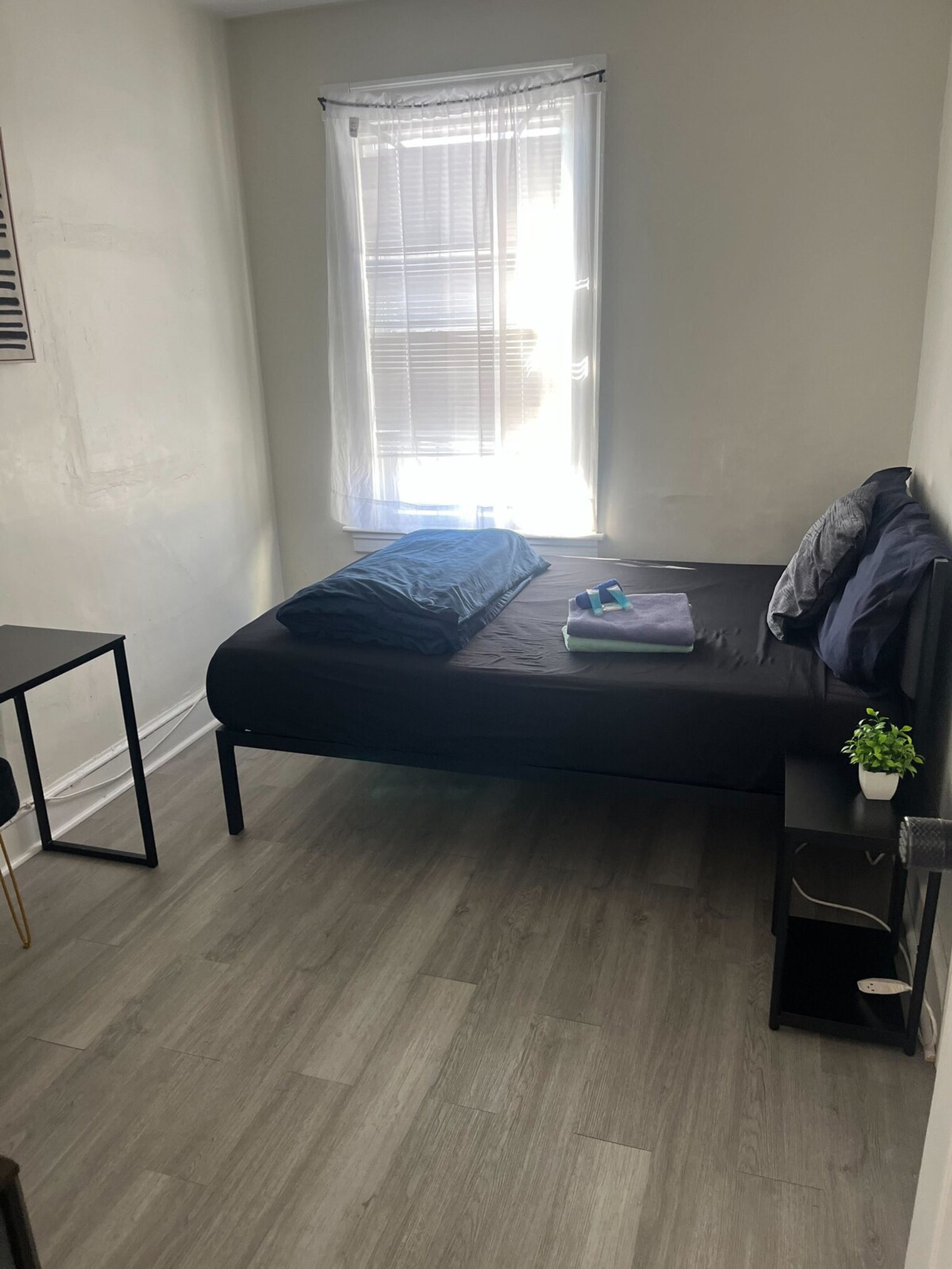 Building Photo - 25 Stevens St