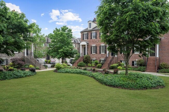 Building Photo - 410 Rose Garden Ln