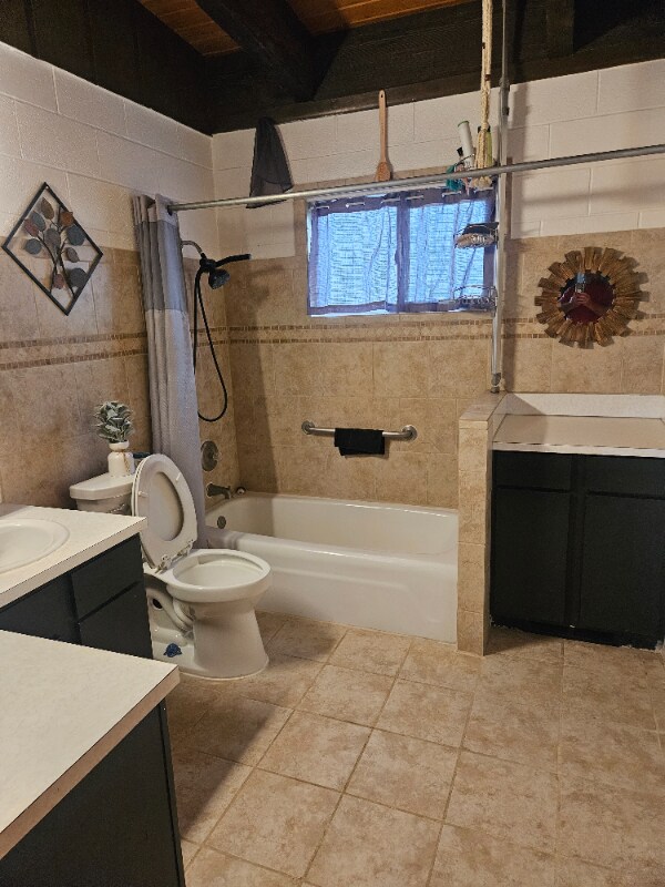 Building Photo - 1650 Jean St