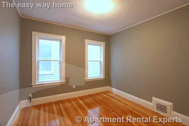 Building Photo - 21 Granite St