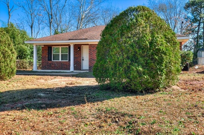 Building Photo - 2572 Tara Heights Cir