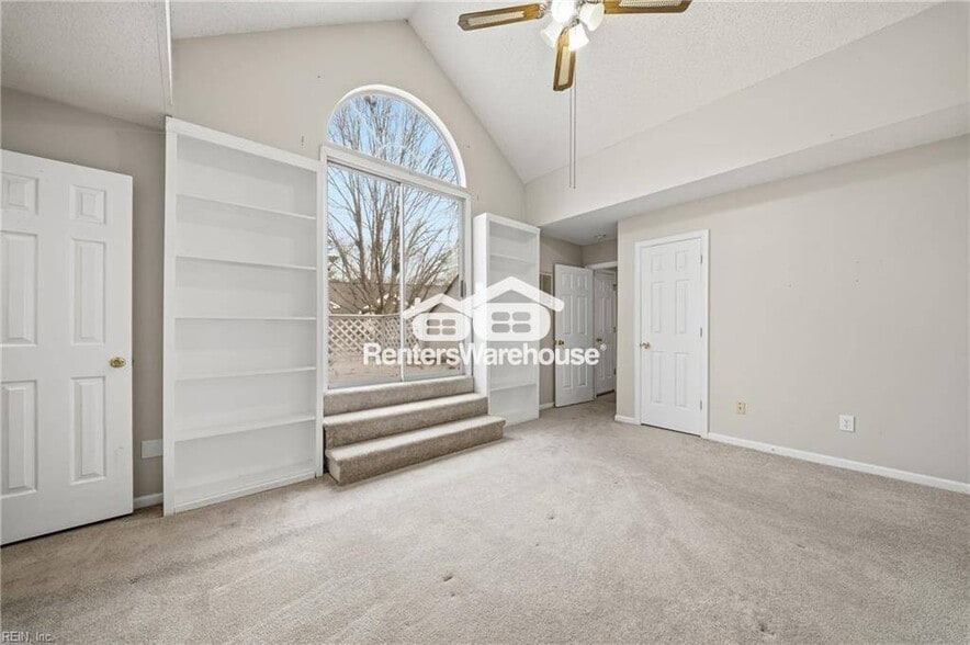 Building Photo - 720 Inlet Quay