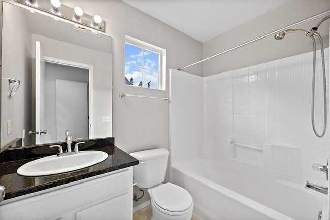 Building Photo - Cozy DuPont Home with Fenced Yard, 2-Car Garage & Minutes to JBLM!