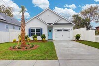 Building Photo - 2304 Delano St